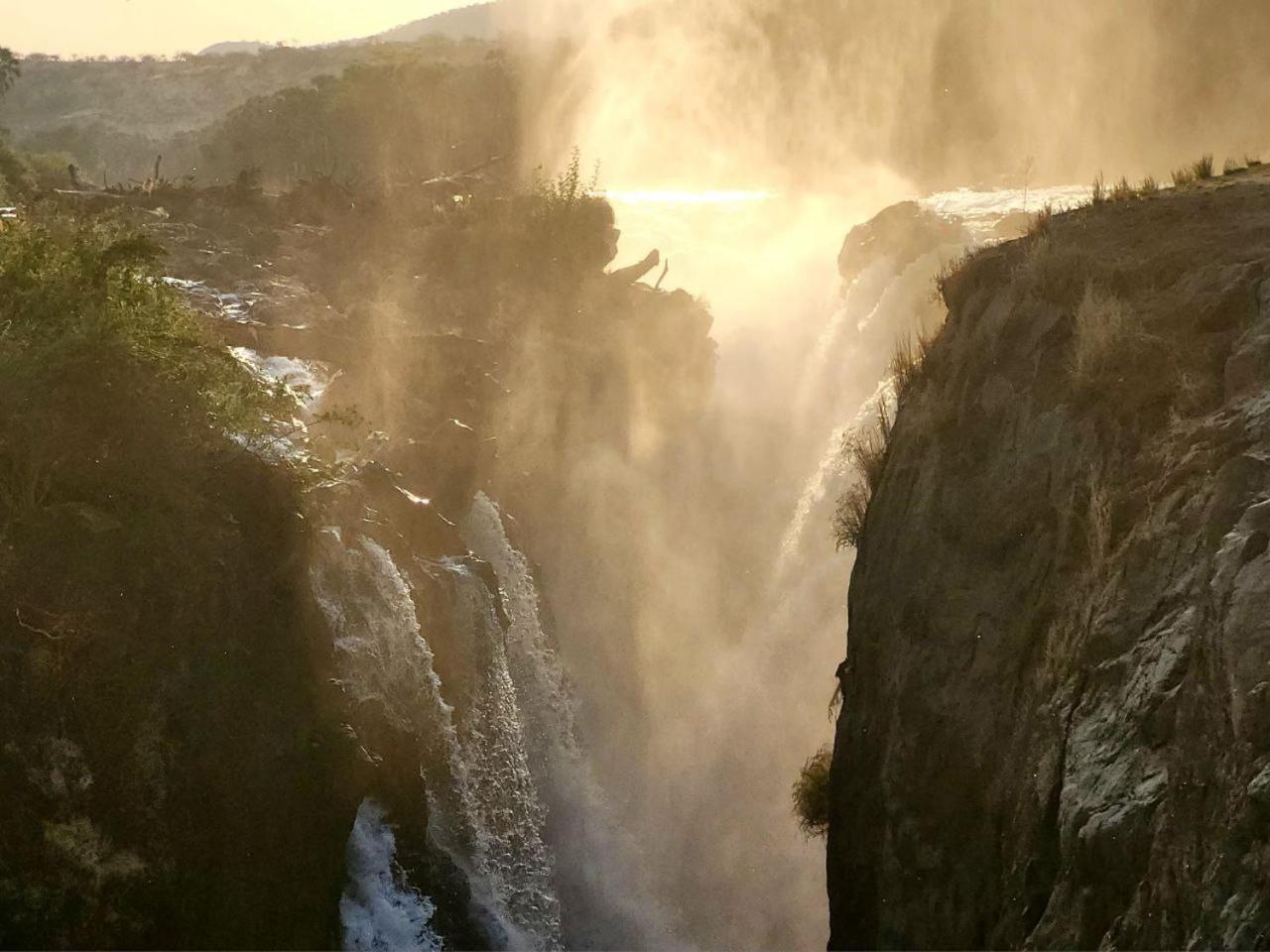 Kapika Waterfall Lodge Epupa Екстериор снимка