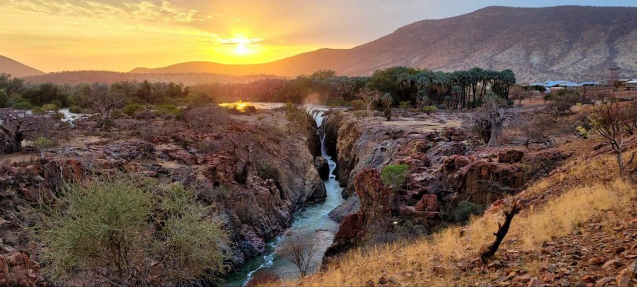 Kapika Waterfall Lodge Epupa Екстериор снимка
