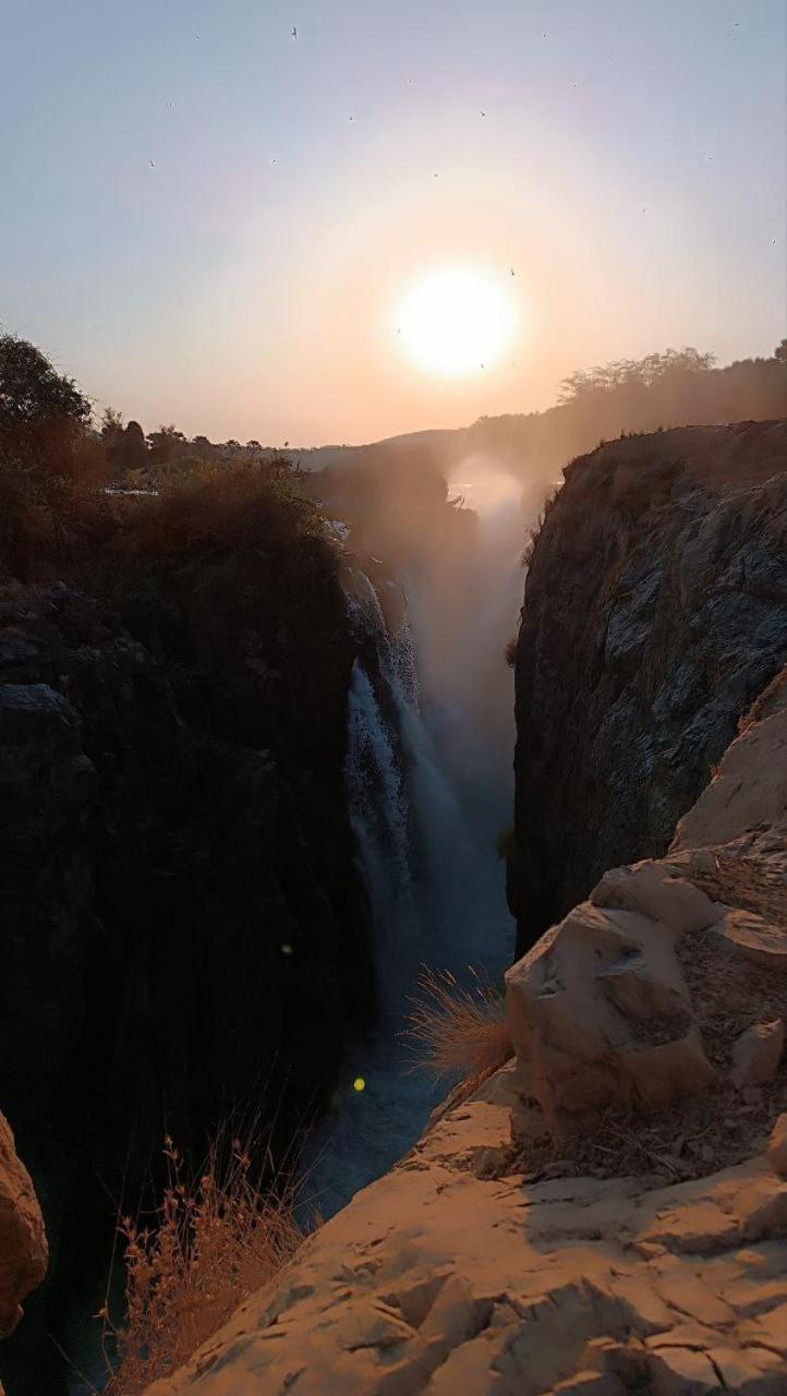 Kapika Waterfall Lodge Epupa Екстериор снимка