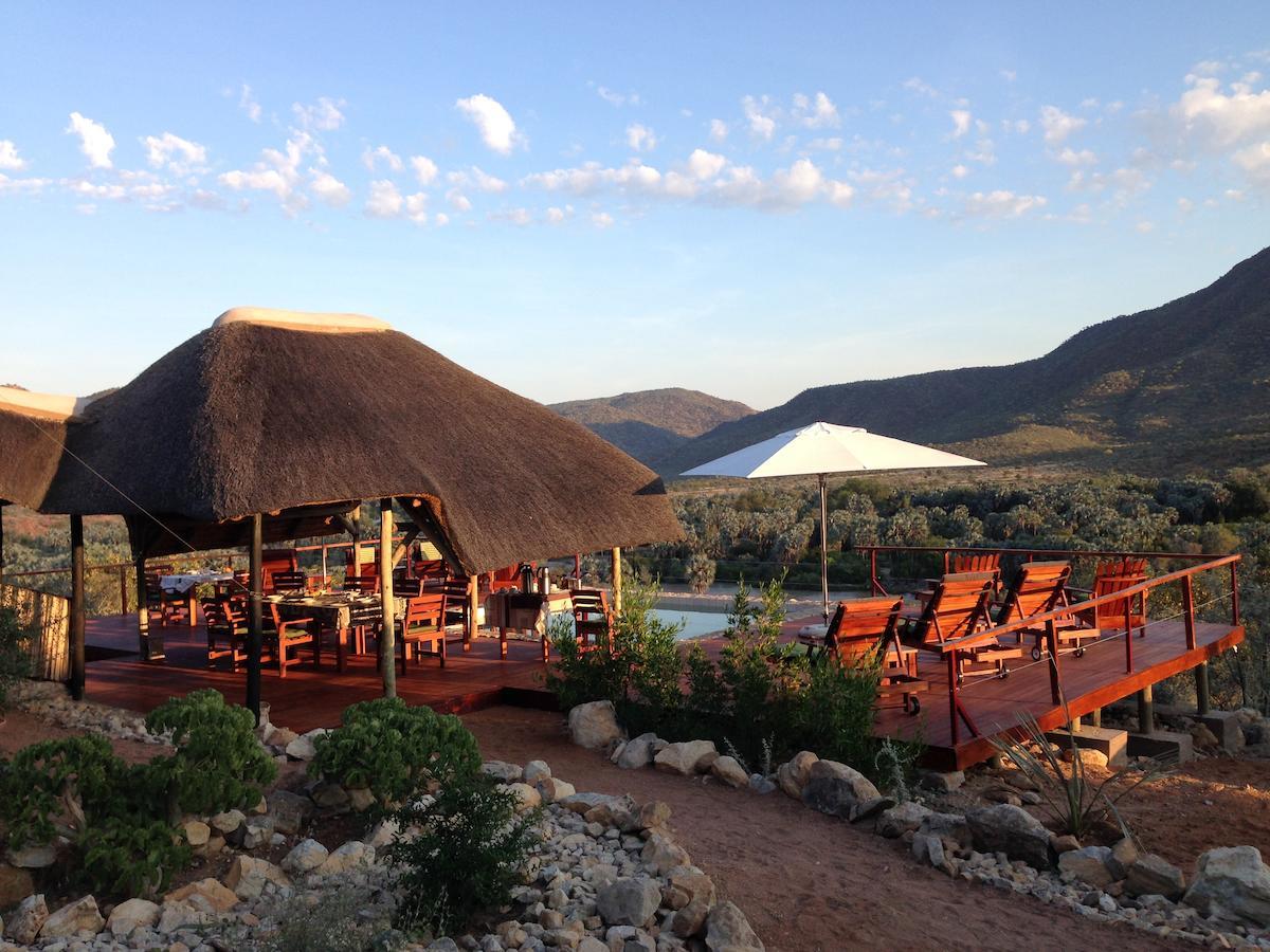 Kapika Waterfall Lodge Epupa Екстериор снимка